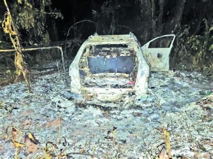 Car, human remains found in 1998 missing persons case of Arkansas mom