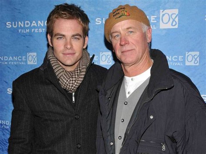 Chris Pine and Robert Pine at the Los Angeles Premiere of STAR TREK