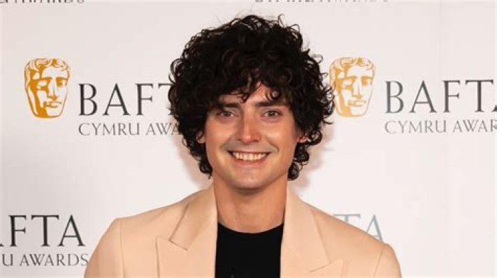 Unveiling Aneurin Barnard's Wealth: Secrets And Strategies Revealed