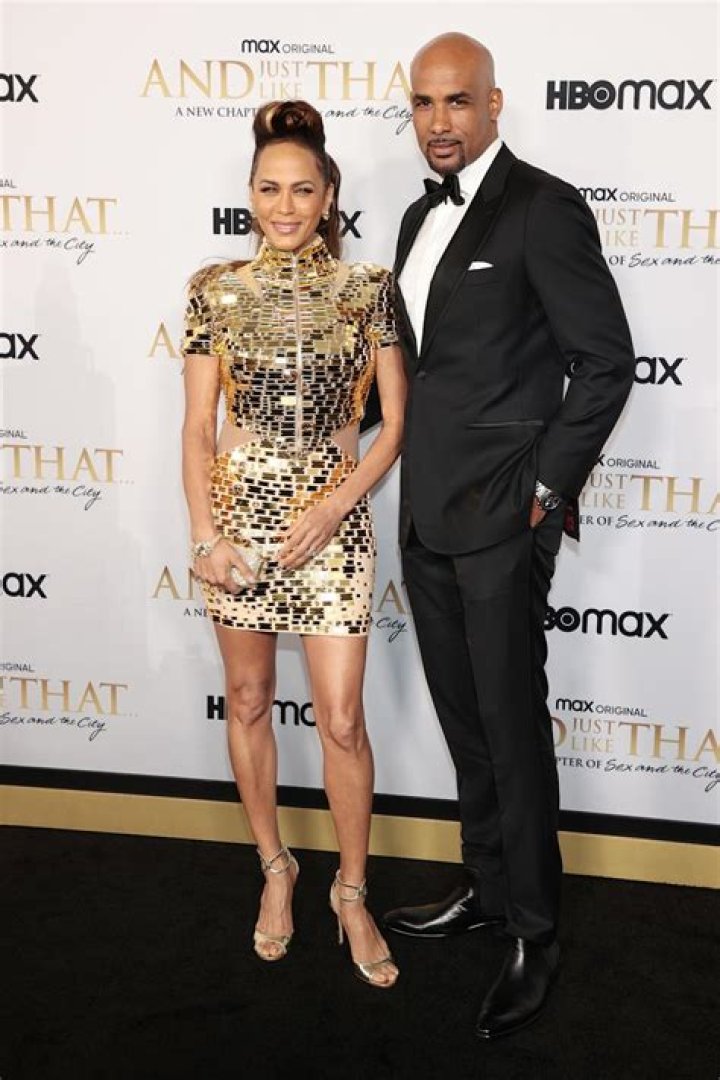 Unveiling The Secrets Of Nicole Ari Parker's Captivating Physique