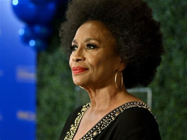 Unveiling The Timeless Legacy Of Jenifer Lewis: Age, Experience, And Impact