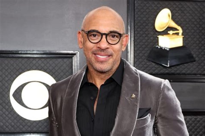 Who is Harvey Mason Jr wife?